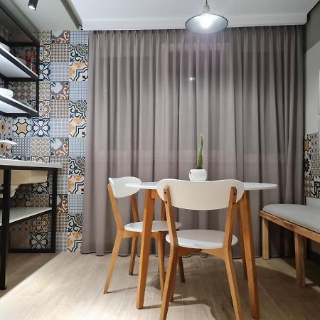 Tam Serviced Studio Apartment Myslym Shyri No1 تيرانا المظهر الخارجي الصورة