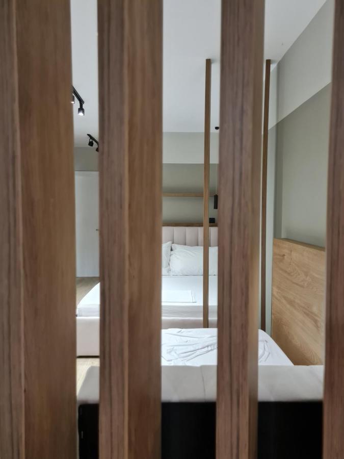Tam Serviced Studio Apartment Myslym Shyri No1 تيرانا المظهر الخارجي الصورة