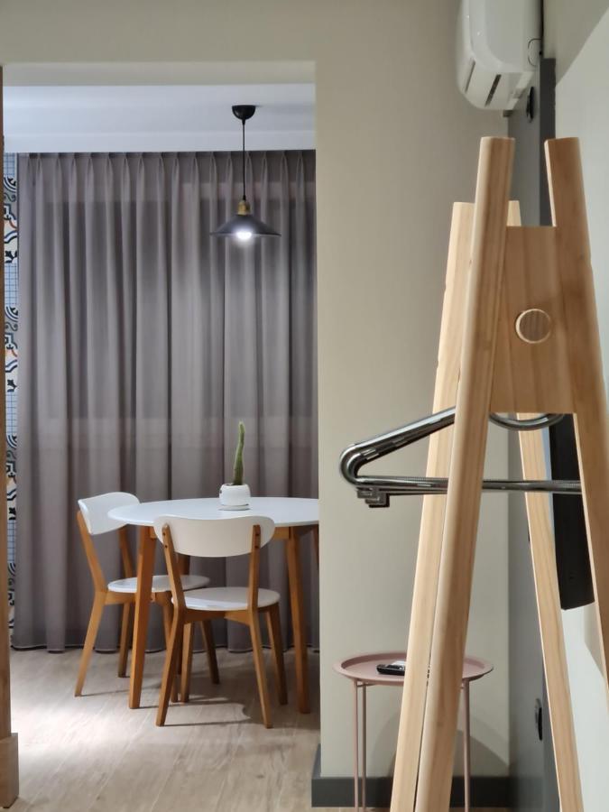 Tam Serviced Studio Apartment Myslym Shyri No1 تيرانا المظهر الخارجي الصورة